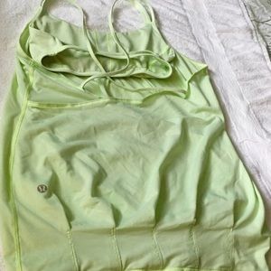 Lululemon flow and go tank